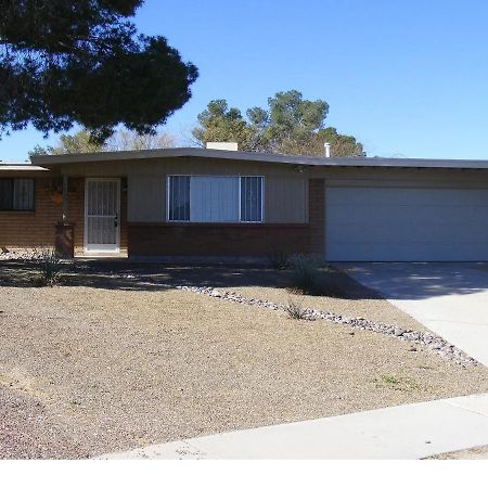 Casa De Basswood Apartment Tucson Luaran gambar